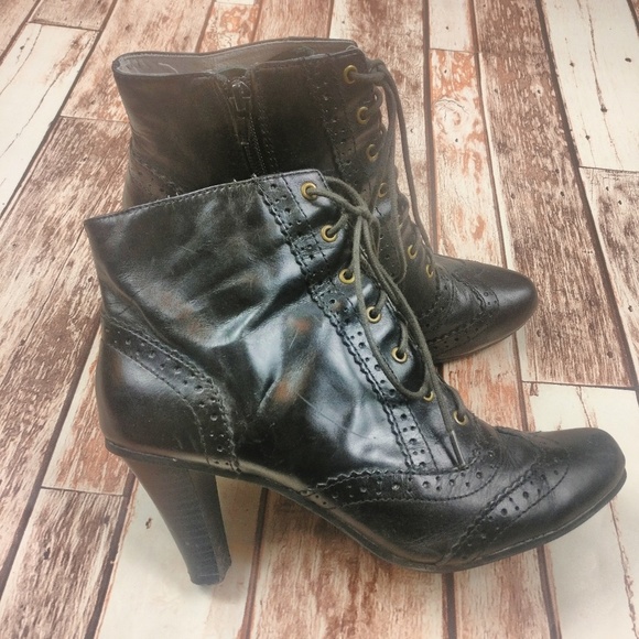 hush puppies lace up ankle boots
